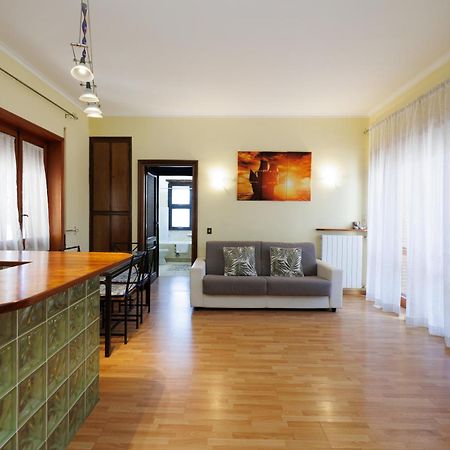 Il Mare Di Ostia Apartment Luaran gambar